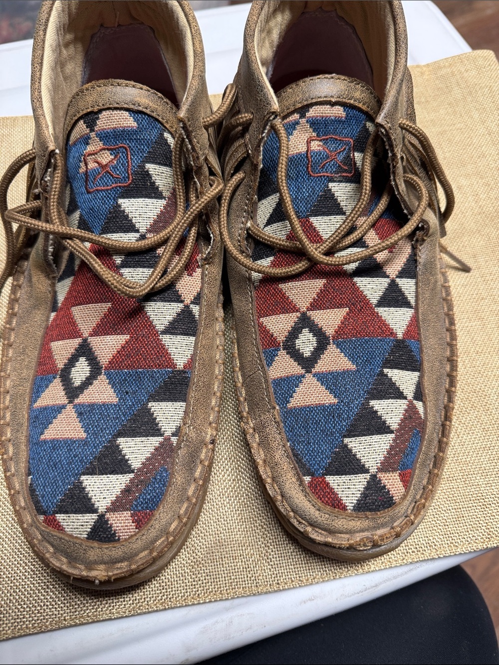 Twisted unisex Geometric Canvas Moccasin Loafers in Brown, Blue, Red, Cream
